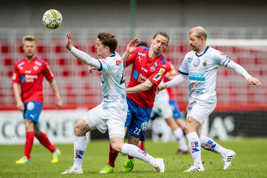 Helsingborgs Jesper Lange mot Gefles Anton Lans och Jonas