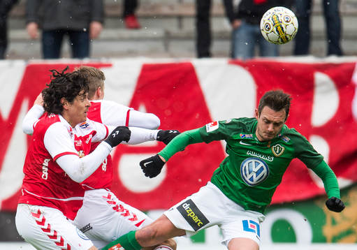 Kalmars Marko Biskupovic och Jönköpings Dzenis Kozica