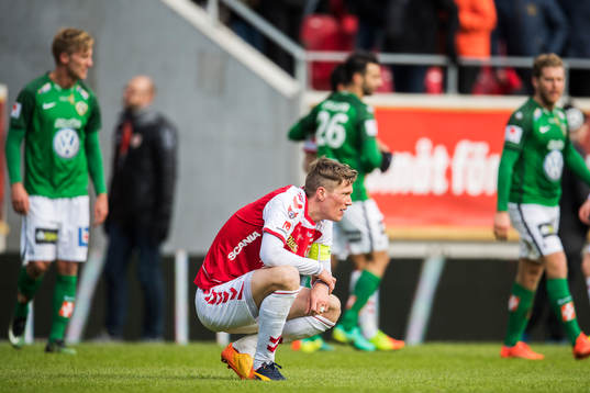 Kalmars Viktor Elm deppar