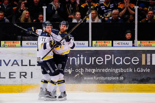 s Martin Thörnberg och Simon Önerud jublar