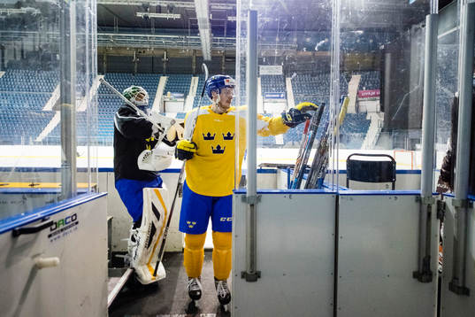 Målvakt Viktor Fasth och Niclas Burström
