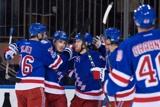 Rangers Brady Skjei, Jesper Fast, Oscar Lindberg och