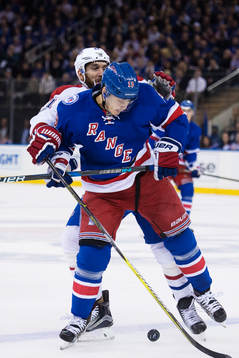 Canadiens Dwight King och Rangers Jesper Fast