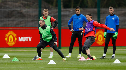 Fotboll, Träning Britain Football Soccer - Manchester