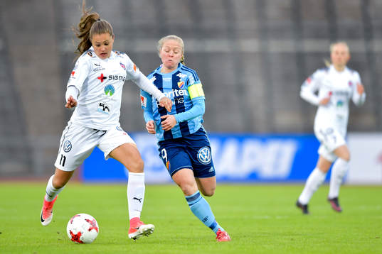 Rosengårds Lieke Martens och Djurgårdens Mia Jalkerud