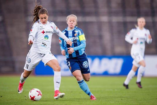 Rosengårds Lieke Martens och Djurgårdens Mia Jalkerud