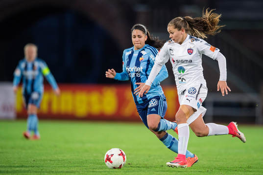Djurgårdens Tempest-Marie Norlin och Rosengårds Lieke