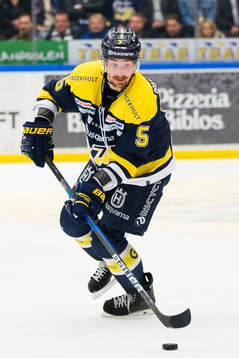 s Adam Almquist