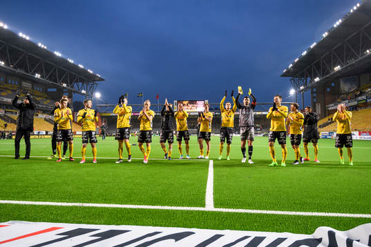Elfsborgs spelare tackar publiken