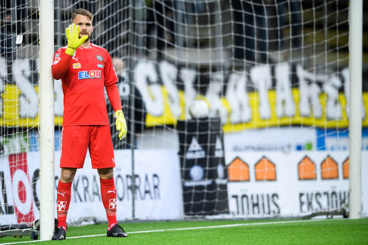 Örebros målvakt Oscar Jansson