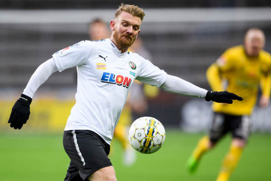 Örebros Michael Almebäck