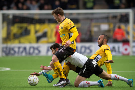 Elfsborgs Simon Olsson och Issam Jebali