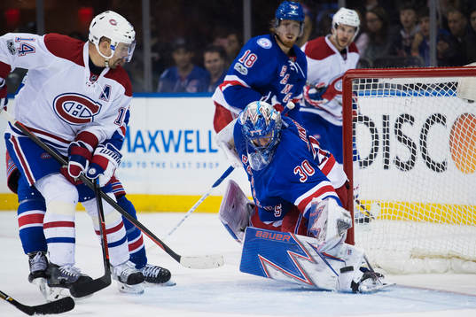 Canadiens Tomas Plekanec oroar framför Rangers målvakt