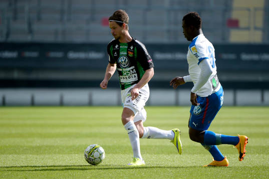 GAIS Dusan Djuric och Helsingborgs Edwin Gyimah