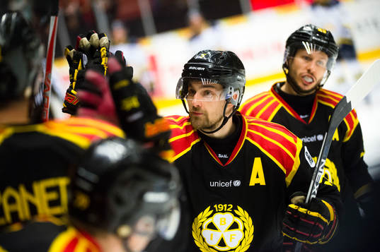 Brynäs Lukas Kilström jublar