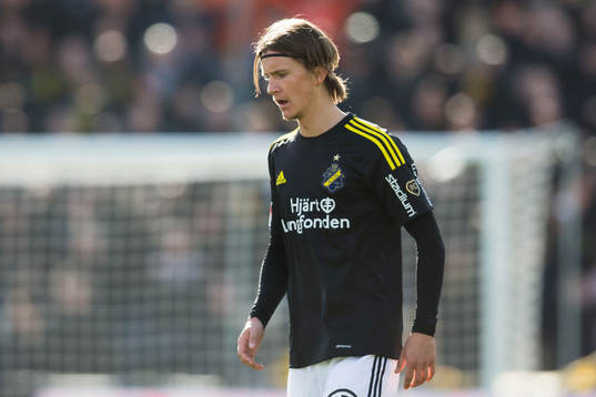 s Kristoffer Olsson