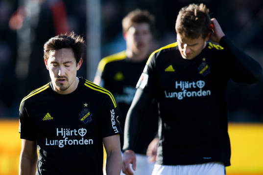 s Stefan Ishizaki och Eero Markkanen deppar