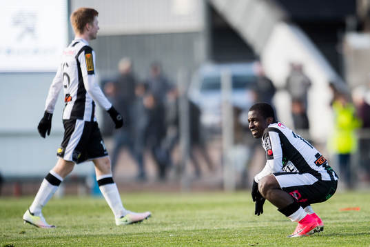 Landskronas Thierry Zahiu pustar ut