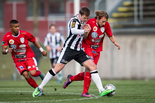 Landskronas Philip Andersson trycker bort Assyriska Victor