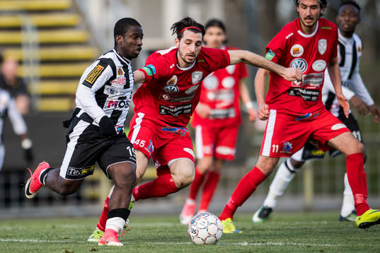 Landskronas Thierry Zahiu och Assyriska Mattias Ucar