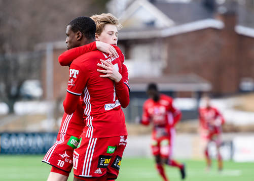 Piteås Moses Duckrell jublar