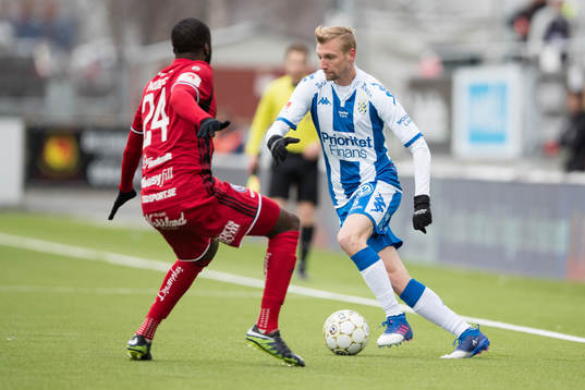 IFK Göteborgs Sebastian Eriksson mot Östersunds Ronald