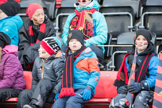unga Östersunds supportrar
