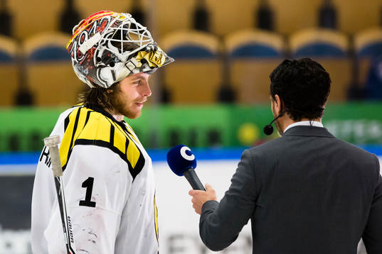 Brynäs målvakt Felix Sandström