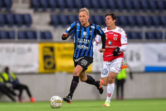 Sirius Christer Gustafsson och Kalmars Romário Pereira