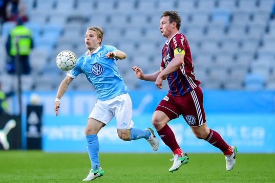 Malmö FFs Oscar Lewicki och Djurgårdens Kim Källström