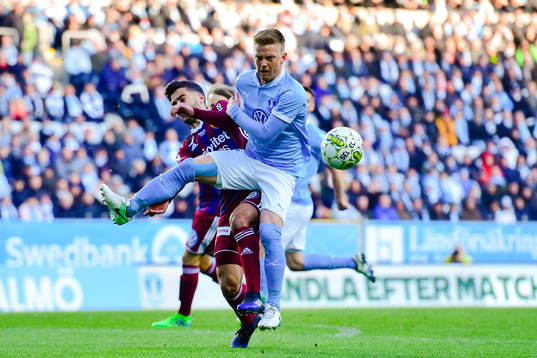 Malmö FFs Anders Christiansen och Djurgårdens Othman El