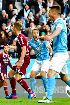 Malmö FFs Anton Tinnerholm jublar