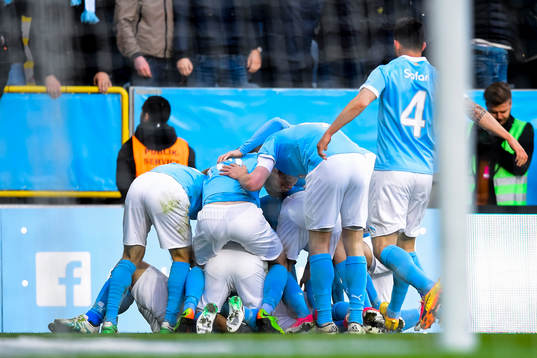 Malmö FFs spelare jublar