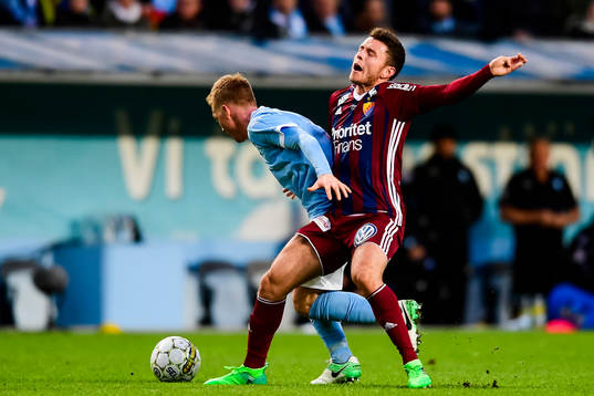 Malmö FFs Anders Christiansen och Djurgårdens Kerim Mrabti