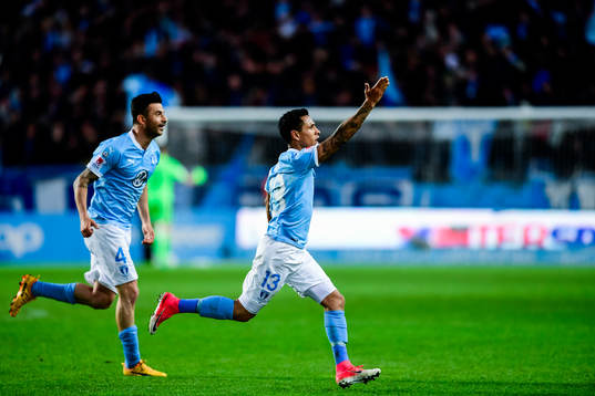 Malmö FFs Yoshimar Yotún jublar