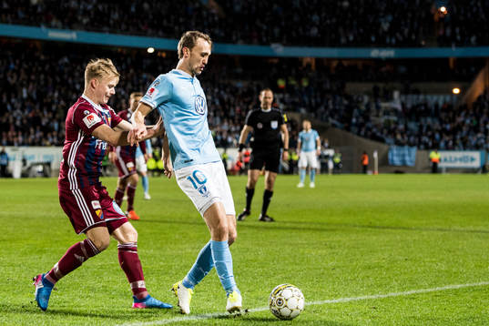 Malmö FFs Magnus Wolff Eikrem och Djurgårdens Elliot Käck