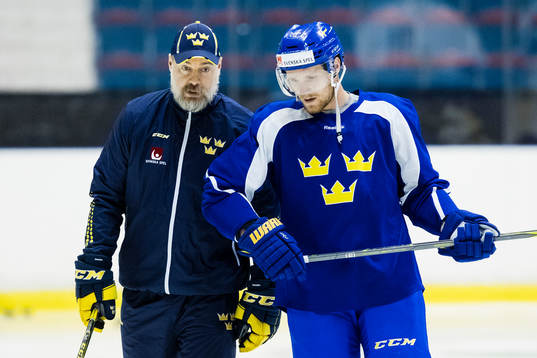 Sveriges förbundskapten Rikard Grönborg och Gabriel