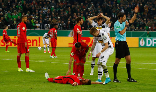 Fotboll, Tyska Cupen, Borussia Mönchengladbach - Eintracht