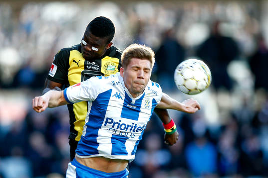 Hammarbys Joseph Aidoo och IFK Göteborgs Mikael Boman
