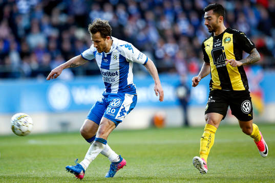 IFK Göteborgs Tobias Hysen och Hammarbys Jiloan Hamad
