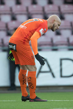 AFC Eskilstunas Zourab Tsiskaridze deppar precis