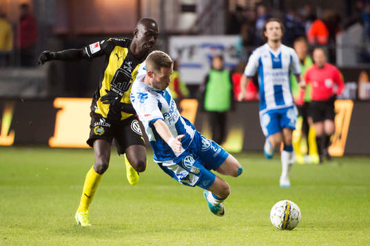 Hammarbys Pa Amat Dibba och IFK Göteborgs Emil Salomonsson