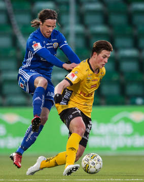 Sundsvalls Linus Hallenius och Elfsborgs Simon Olsson