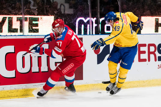 Rysslands Anton Belov och Sveriges Victor Rask