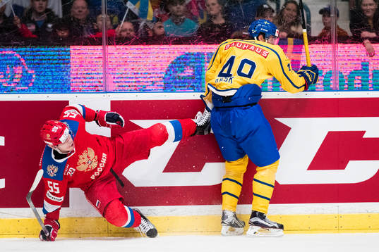 Rysslands Bogdan Kiselevich och Sveriges Victor Rask
