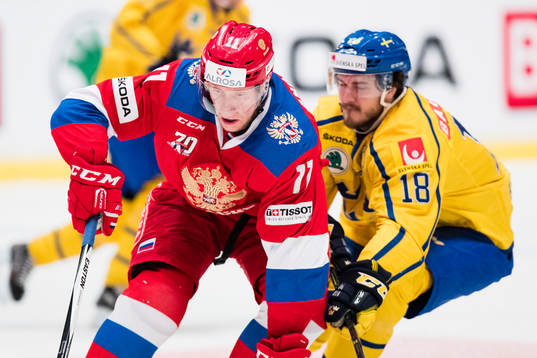 Rysslands Sergei Andronov jagas av Sveriges Dennis Everberg