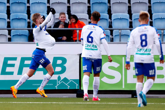 Norrköpings Karl Holmberg jublar