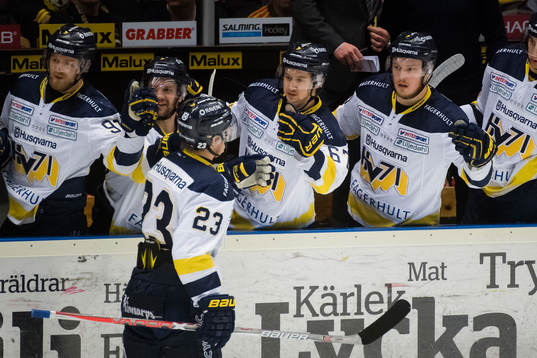 s Lias Andersson jublar