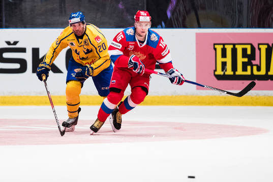 Sveriges Joel Lundqvist och Rysslands Sergei Plotnikov