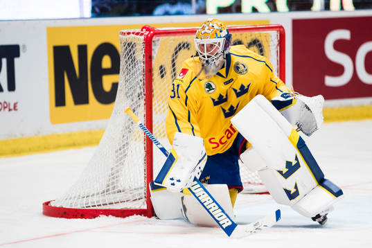 Sveriges målvakt Eddie Läck